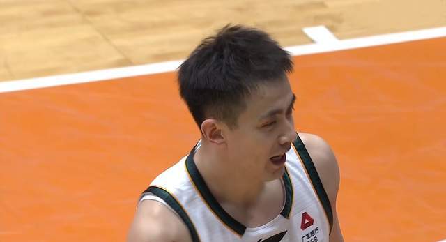 必发APP-大胜四川52分，辽宁男篮换帅如换刀 赵继伟9+3 3场定季后赛前景